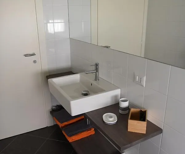 Le Rondinelle * Como