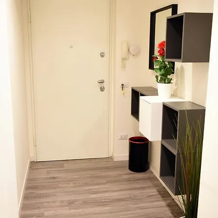 Le Rondinelle Apartment Como