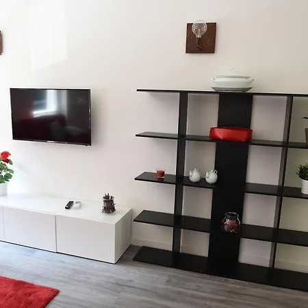 Le Rondinelle Apartment