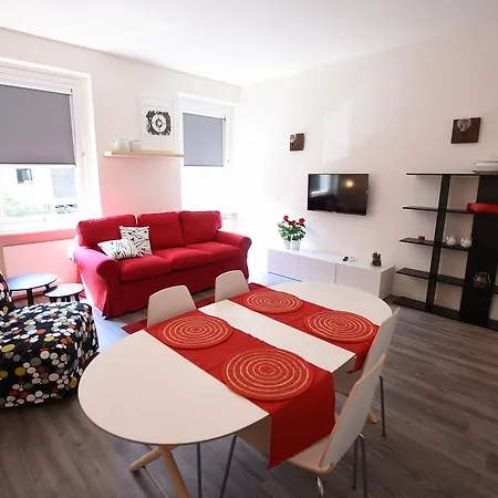 Le Rondinelle Apartment Como